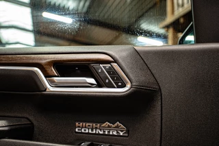 Chevrolet Silverado – thumbnail 22