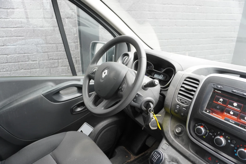 Renault Trafic – foto 5