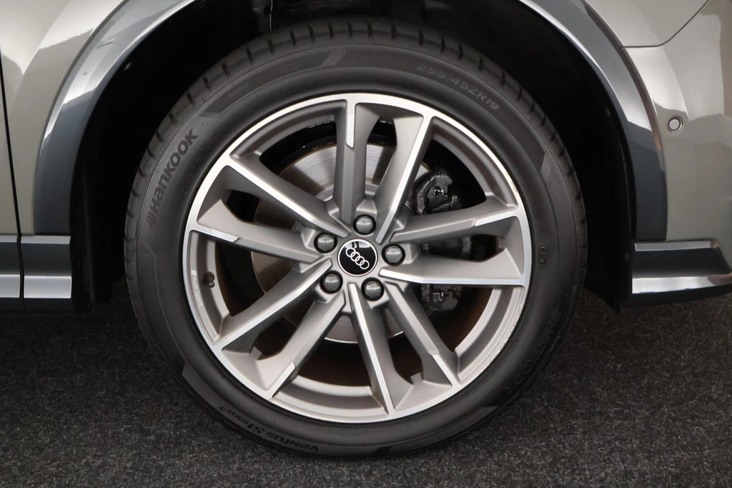 Audi Q3 – foto 40