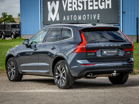 Volvo XC60 2.0 T8 Twin Engine AWD Momentum Pro | Panoramadak | Trekhaak