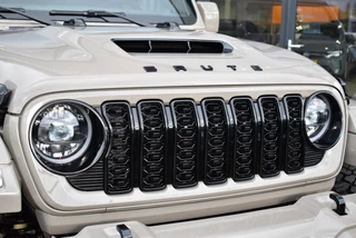 Jeep Wrangler – thumbnail 20