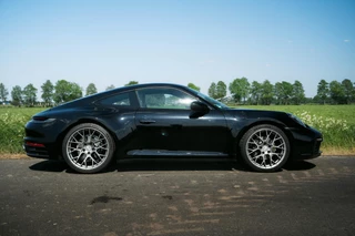Porsche 911 – thumbnail 7