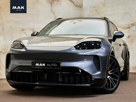Porsche Cayenne Electric , SportDesign, pano, 4W-best., tr.haak, Bose, luchtv., memory, HUD, ACC, privacy