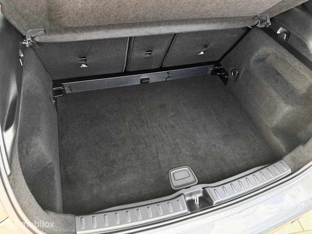 Mercedes-Benz GLA – foto 12