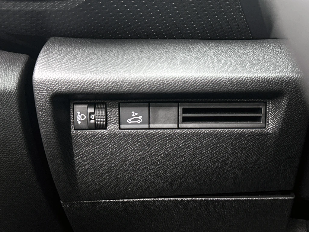 Citroën ë-C4 X – foto 17