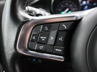 Jaguar E-PACE – thumbnail 30