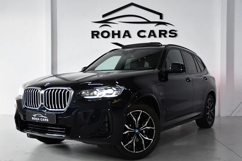 BMW X3 XDRIVE30E Pano*side-assist*Keyless
