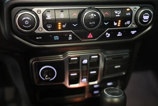 Jeep Wrangler – thumbnail 35
