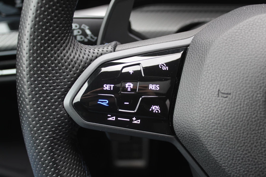 Volkswagen Golf – foto 31