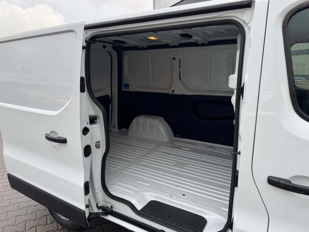Renault Trafic – foto 13