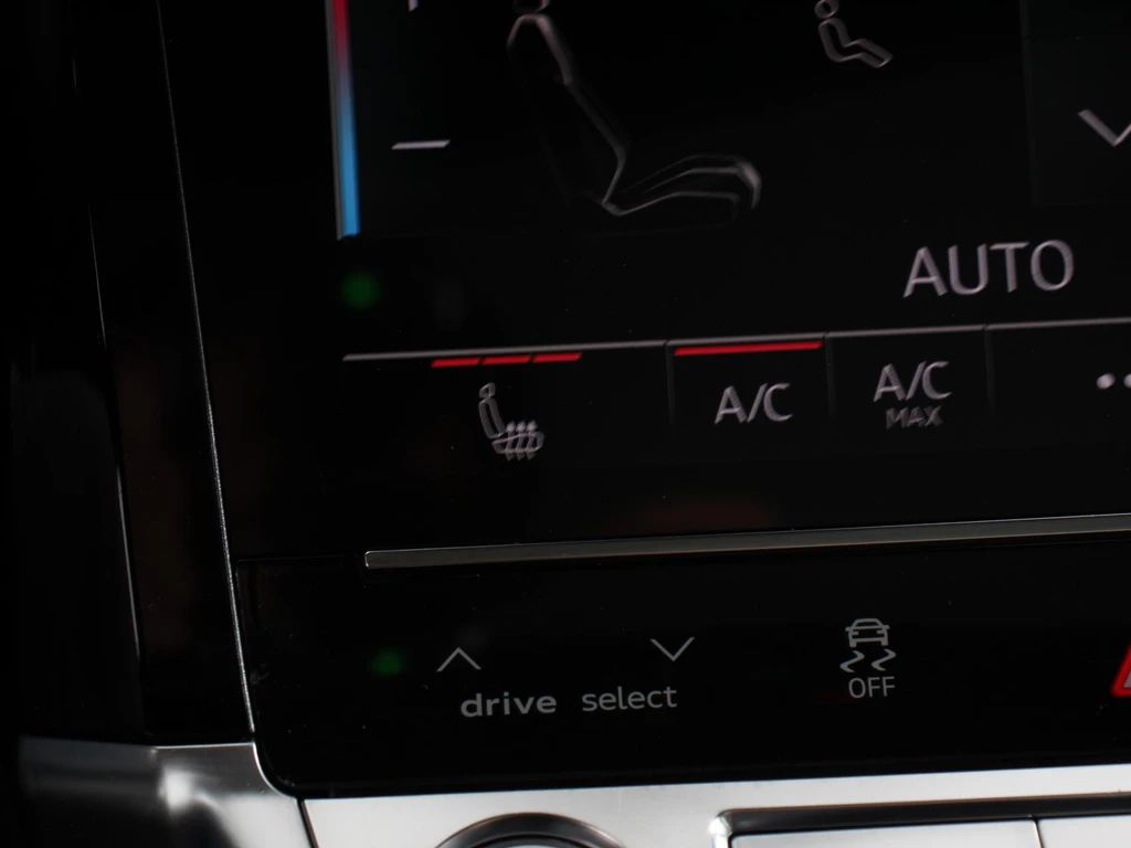 Audi e-tron – foto 21