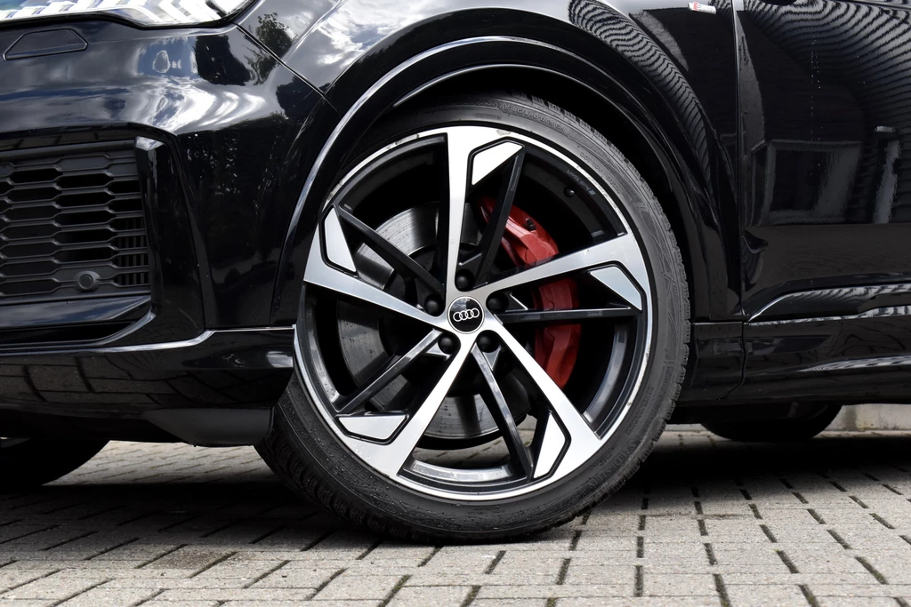 Audi Q7 – foto 12