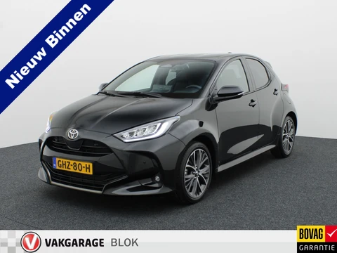 Toyota Yaris 1.5 Hybrid 130 Executive | BSM | Parkeersensoren V&A | Stoel & Stuur verw. | Prijs Rijklaar!!