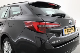 Toyota Corolla Touring Sports – thumbnail 3