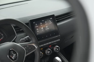 Renault Clio – thumbnail 60