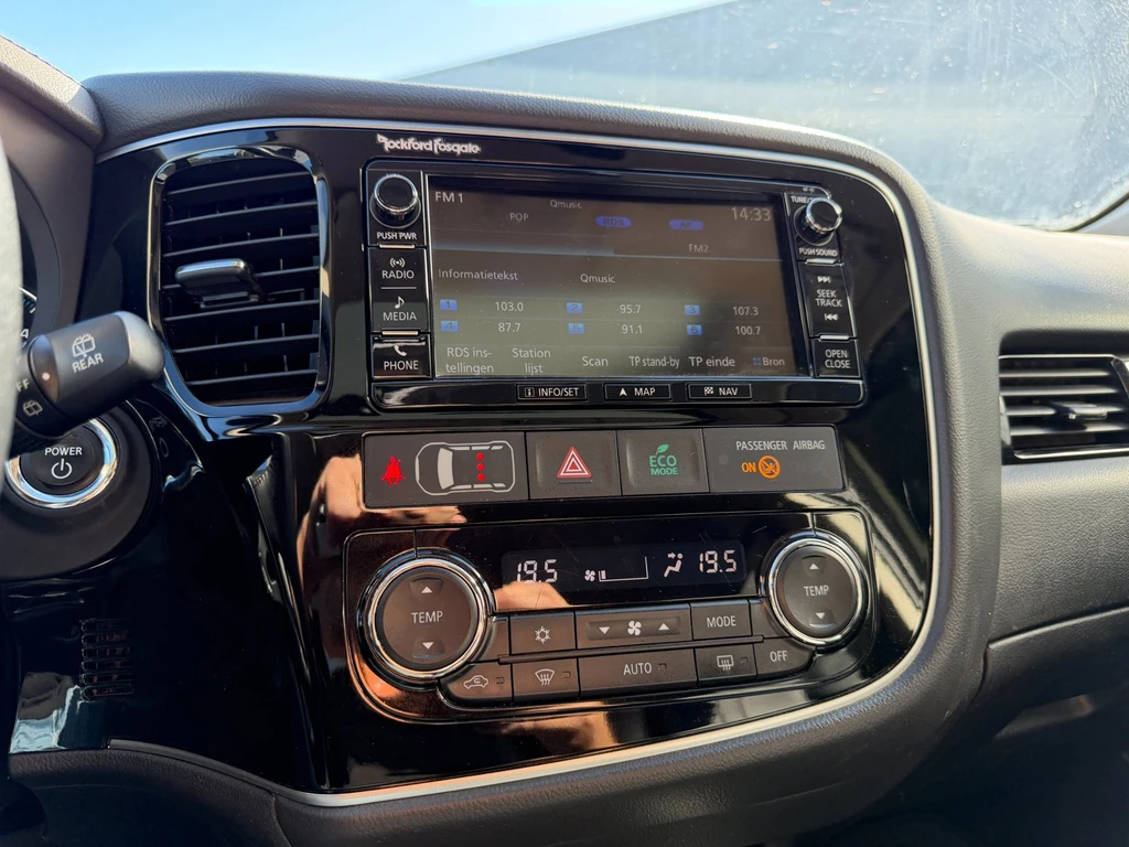 Mitsubishi Outlander – foto 19
