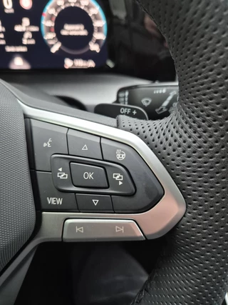 Volkswagen Golf – thumbnail 37