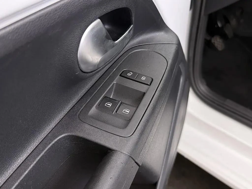 Volkswagen up! – foto 16