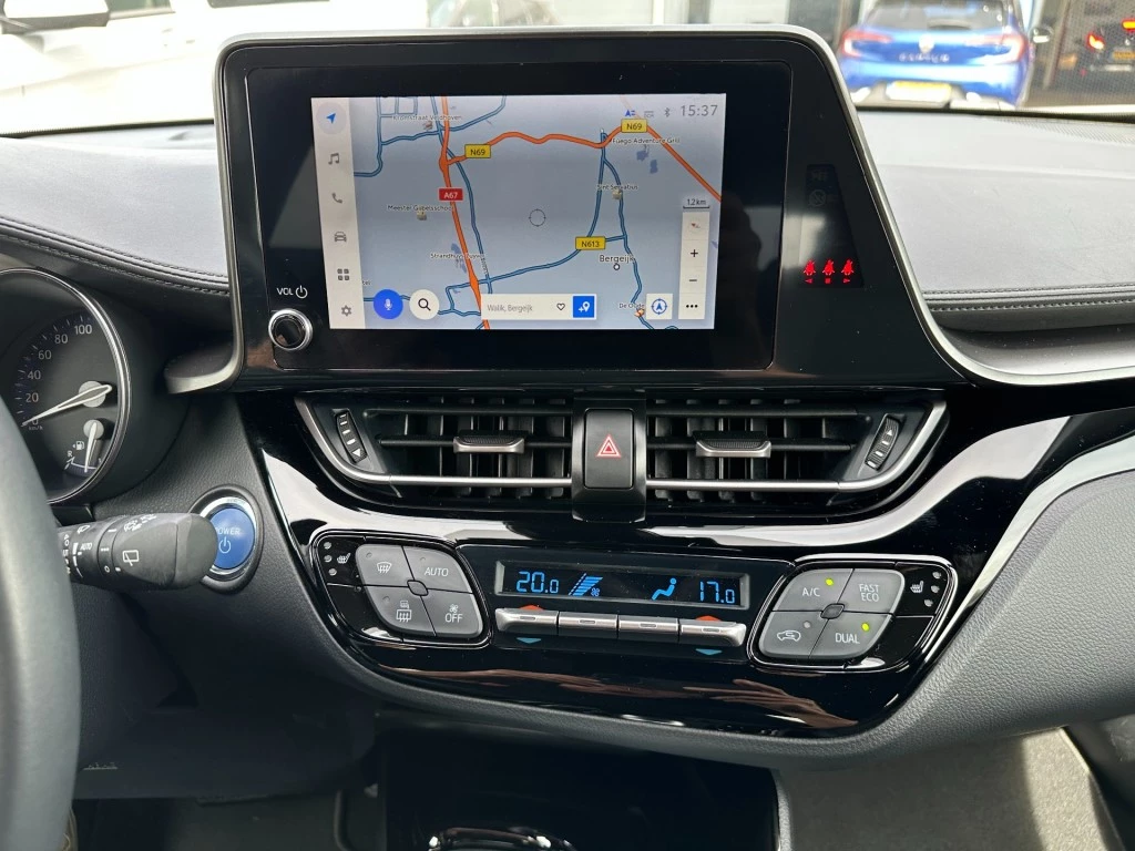 Toyota C-HR – foto 17