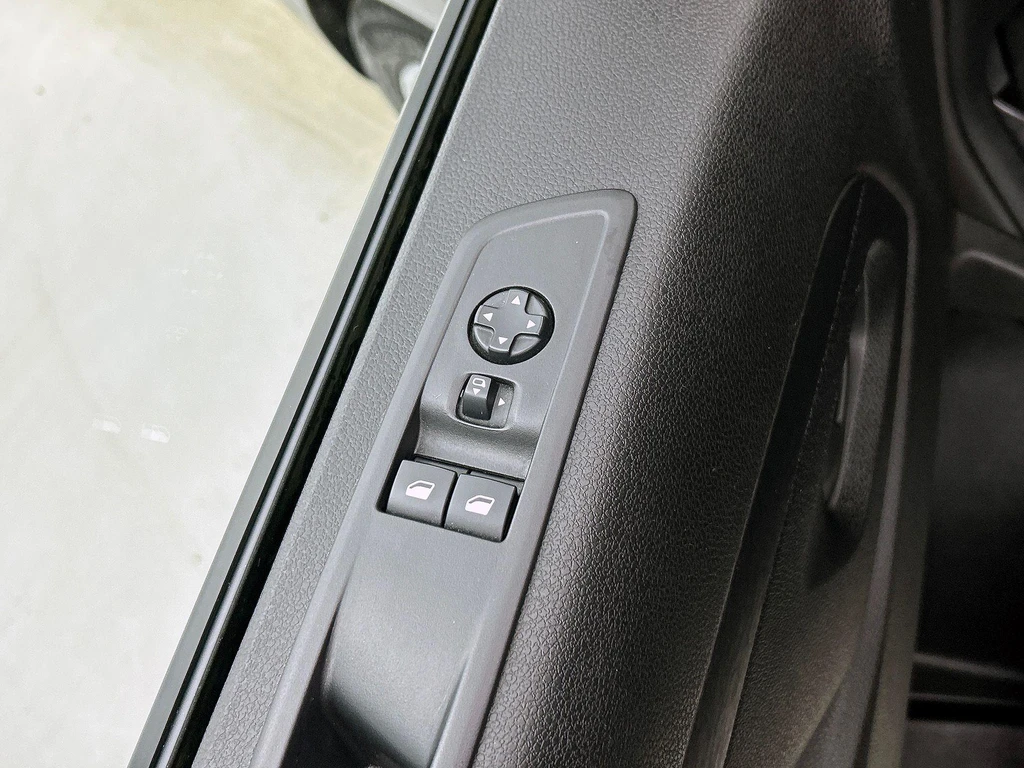 Opel Vivaro – foto 29