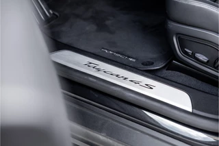 Porsche Taycan – thumbnail 33