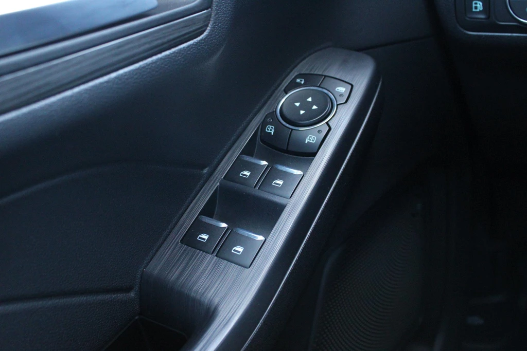 Ford Kuga – foto 21