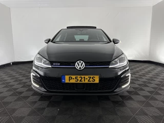 Volkswagen Golf – thumbnail 6