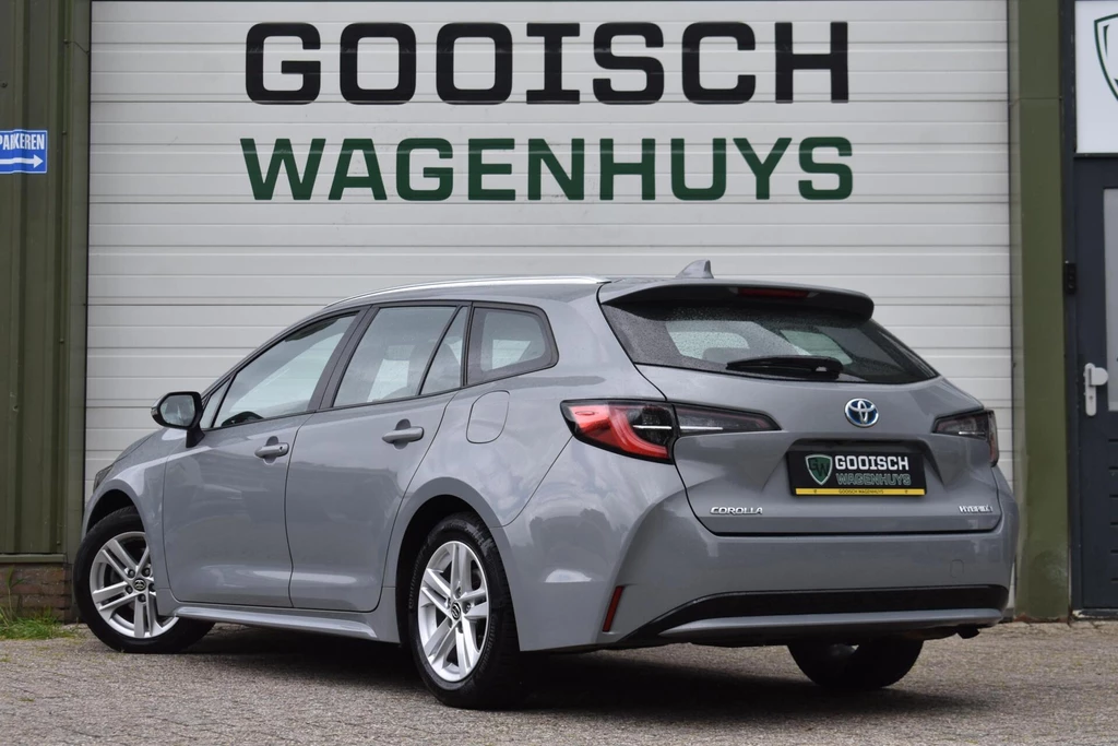 Toyota Corolla Touring Sports – foto 2