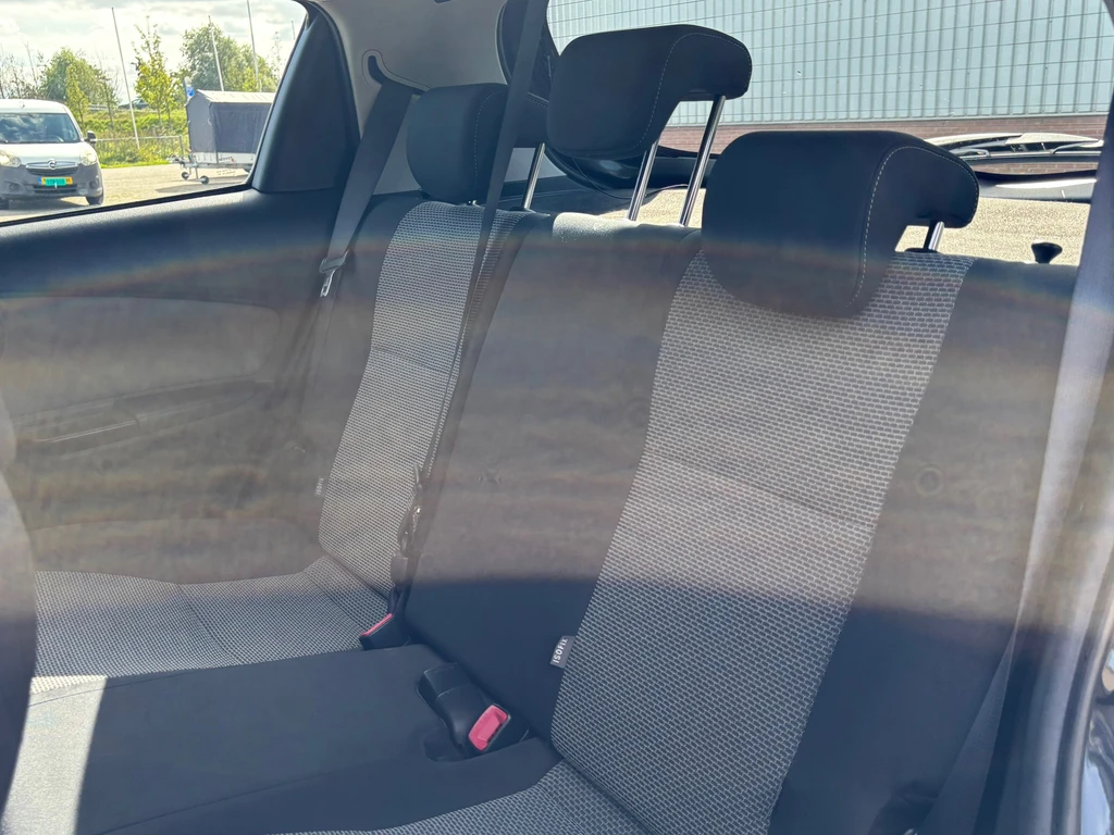 Toyota Yaris – foto 13