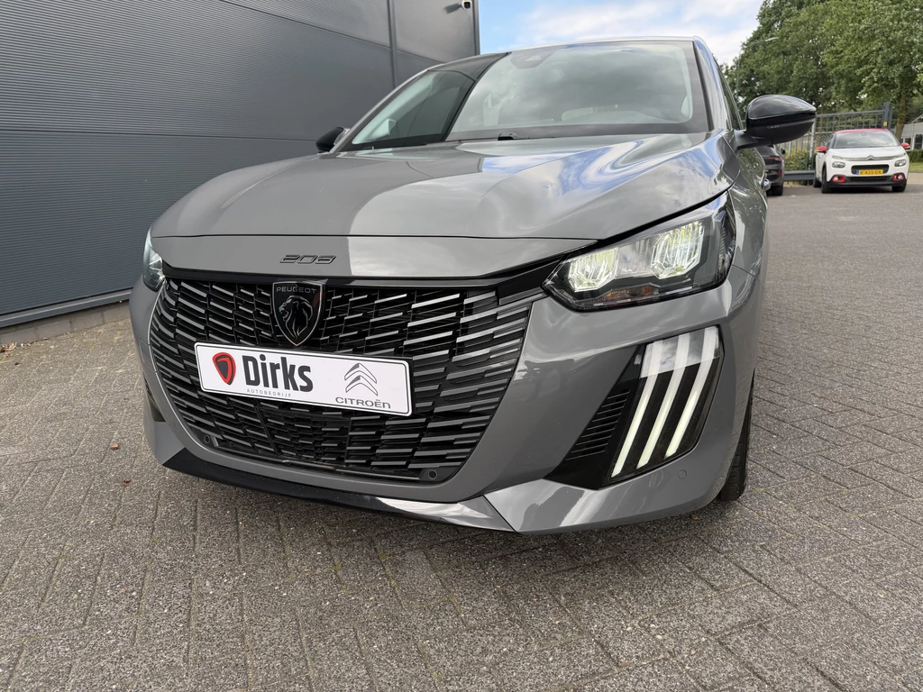 Peugeot 208 – foto 3