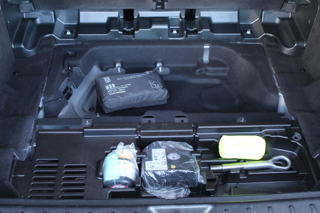 Mercedes-Benz GLB – foto 32
