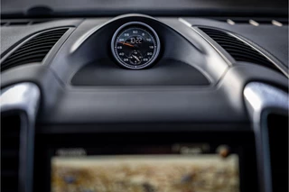 Porsche Cayenne – thumbnail 24