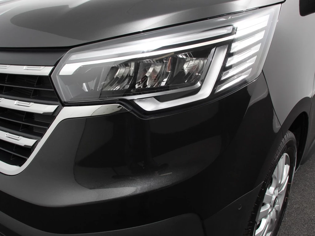 Renault Trafic – foto 36