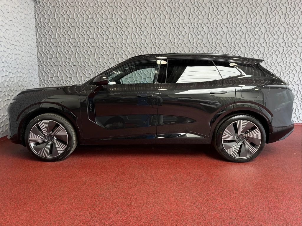 Lynk & Co 08 – foto 2