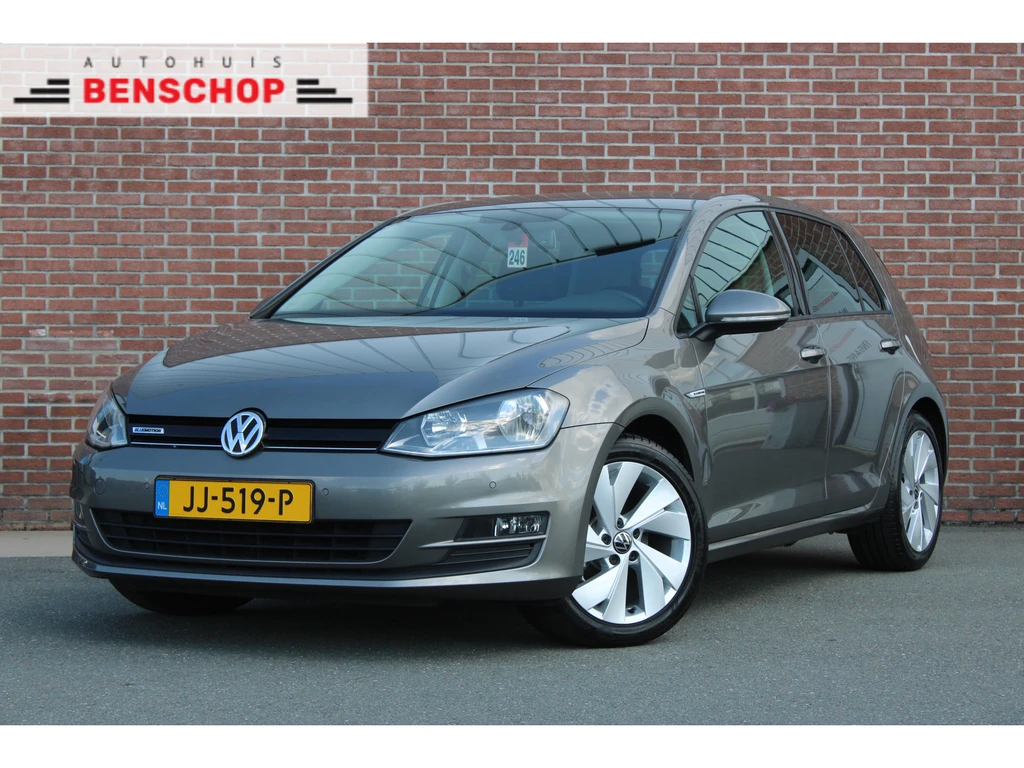 Volkswagen Golf – foto 1