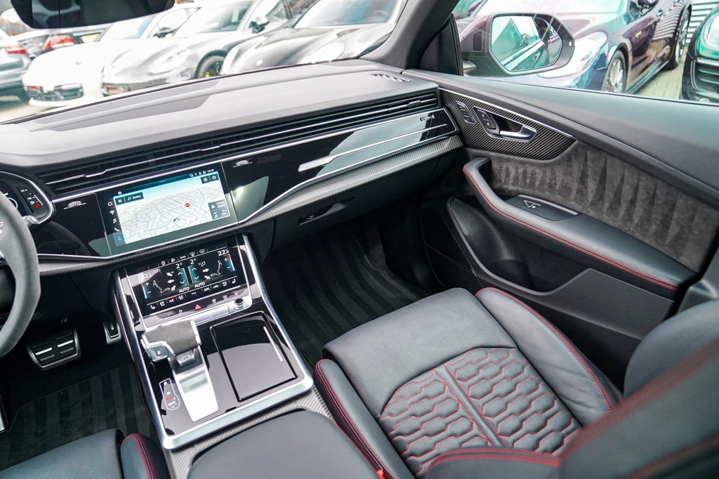 Audi RSQ8 – foto 30