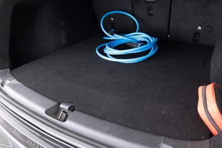Tesla Model Y – thumbnail 24