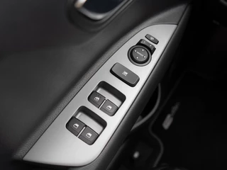 Kia Stonic – thumbnail 18