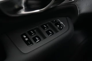 Volvo XC90 – thumbnail 28