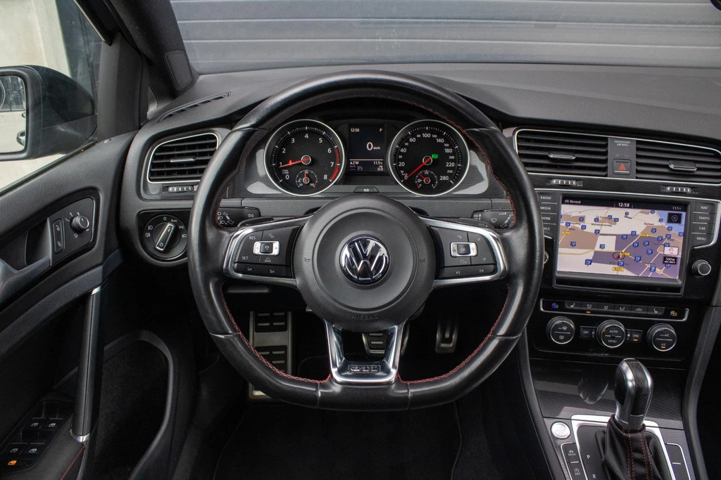Volkswagen Golf – foto 18