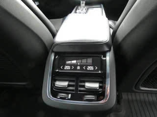 Volvo XC60 – thumbnail 19