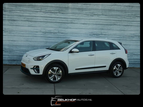 Kia E-Niro DynamicLine 64 kWh Leer Carplay Camera Soh 100%