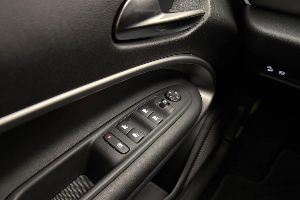 Jeep Avenger – foto 23