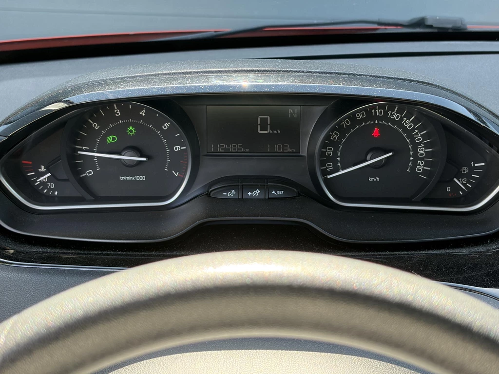 Peugeot 208 – foto 38