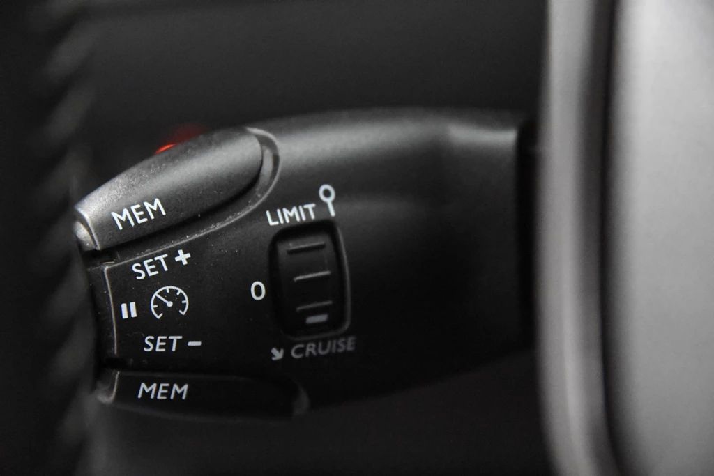 Peugeot 208 – foto 28