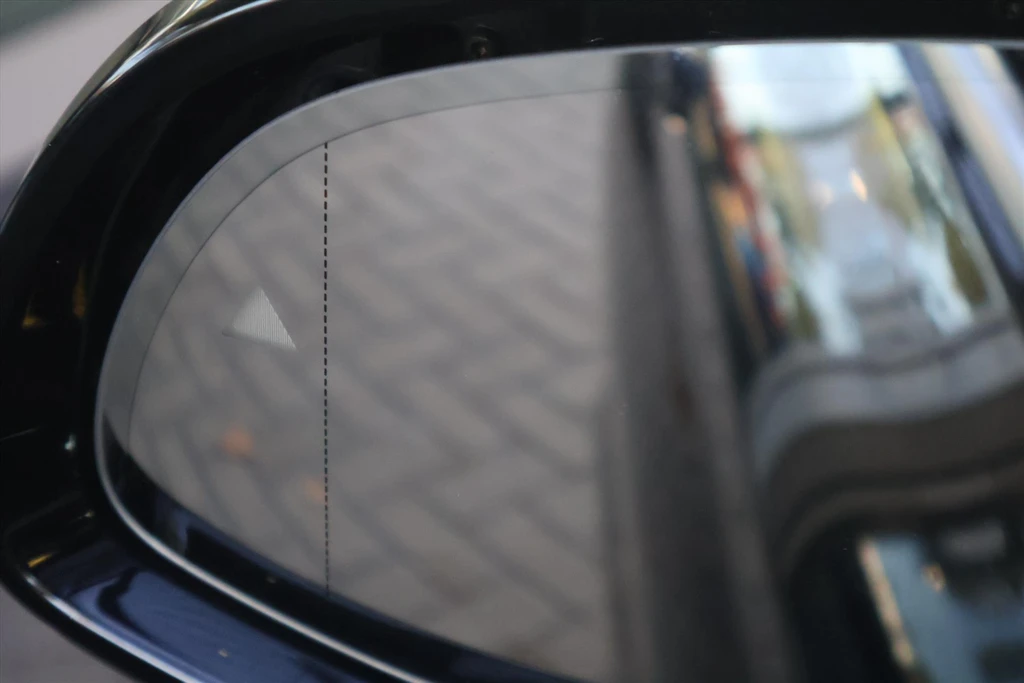 BMW iX3 – foto 13