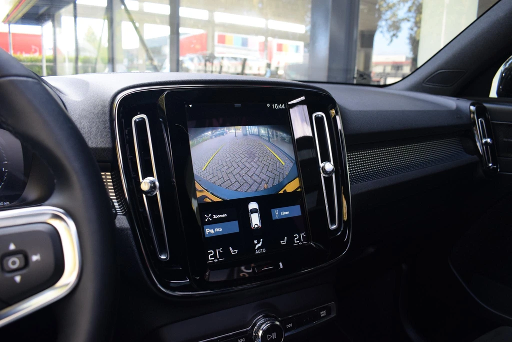 Volvo XC40 – foto 23