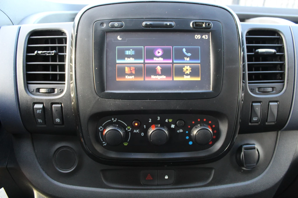 Opel Vivaro – foto 17