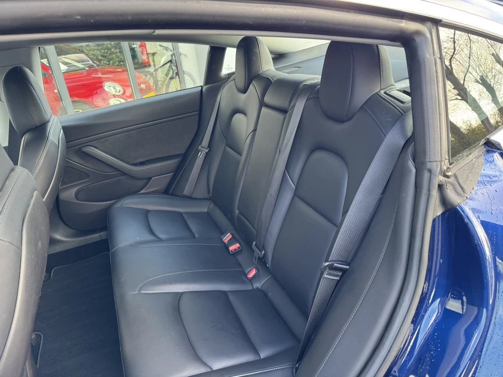 Tesla Model 3 – foto 12