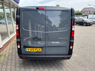 Renault Trafic – thumbnail 2